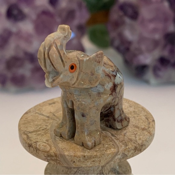 Steatite Elephant Soapstone Figurine MINI Carved Crystal Animal Stone Lucky Pet - Picture 4 of 9
